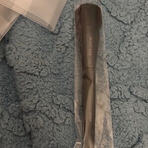 Mary Kay Elegant Cheek Brush